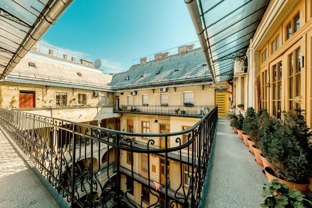Astoria Apartment Budapest Kültér fotó